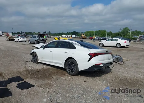 2025 Kia K5 Gt-Line z USA, uszkodzony, nr VIN KNAG64J77S5325294